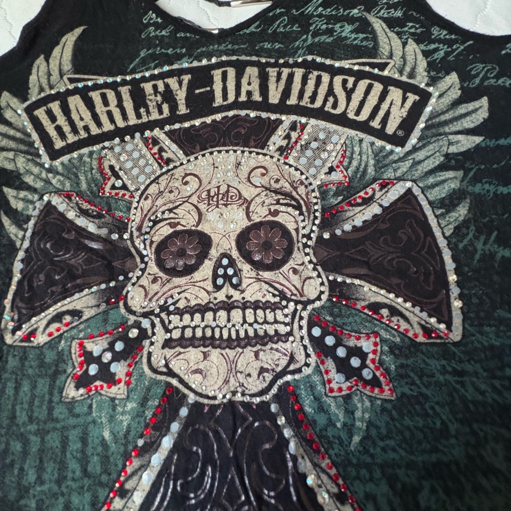 Harley-Davidson Black and Green Skull Tank - Picture 3 of 6